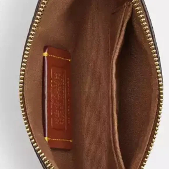 Coach 🆕 Brown Halloween 2025 edition pumpkin fall Wristlet - Picture 3 of 5